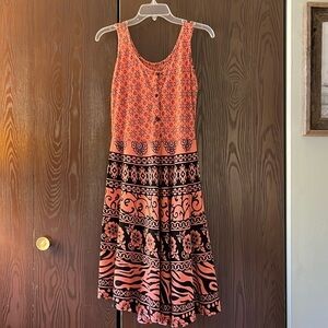 No brand pumpkin orange and black sleeveless dress. Size Small.